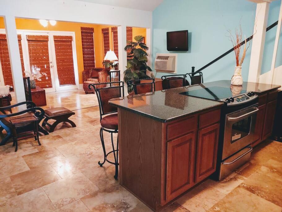 Lakefront Casita - Perfect For Couples Or Families Hot Springs Zewnętrze zdjęcie